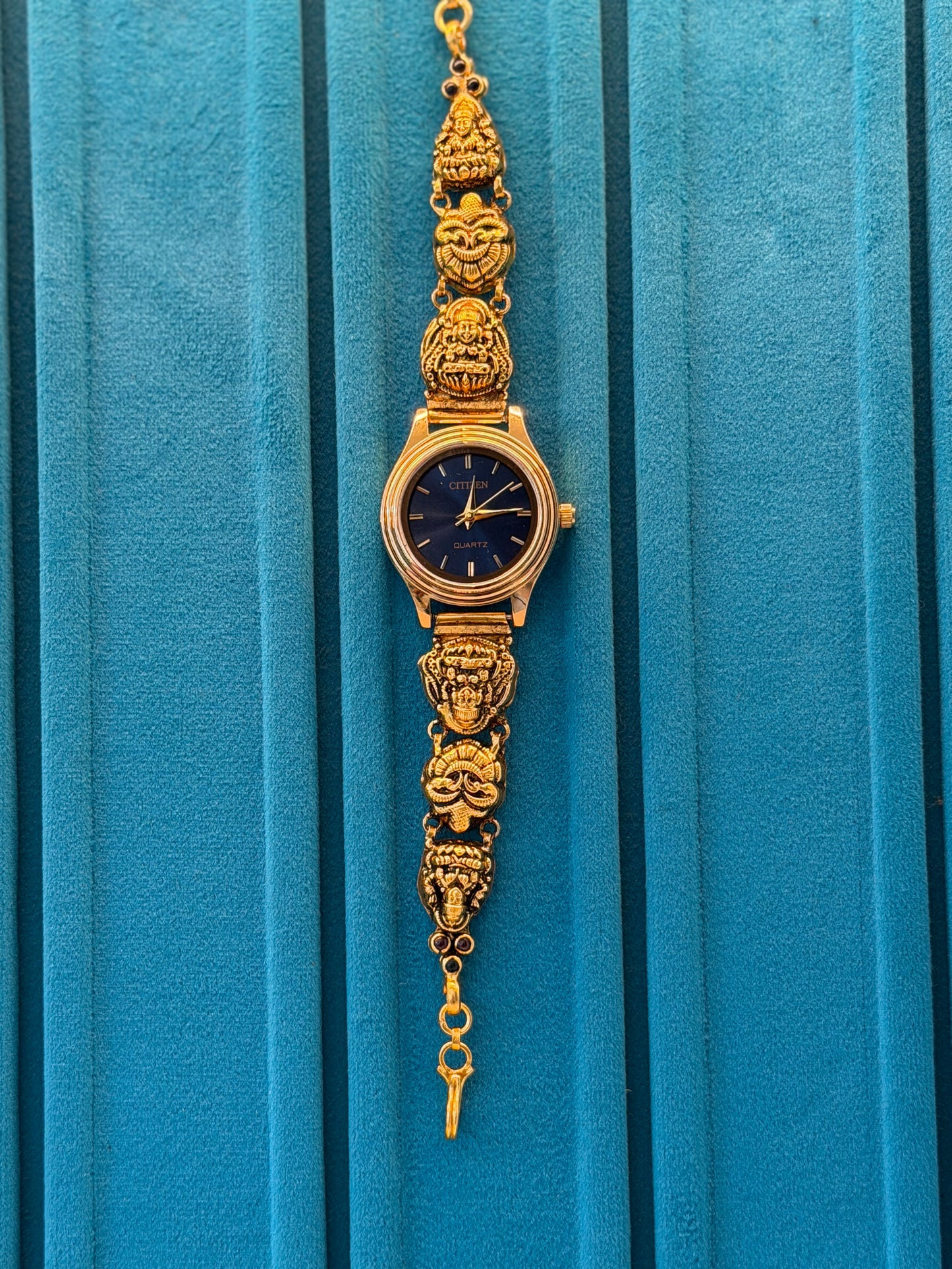 Gold Polished 925 Silver Antique Watch for Women (3736)