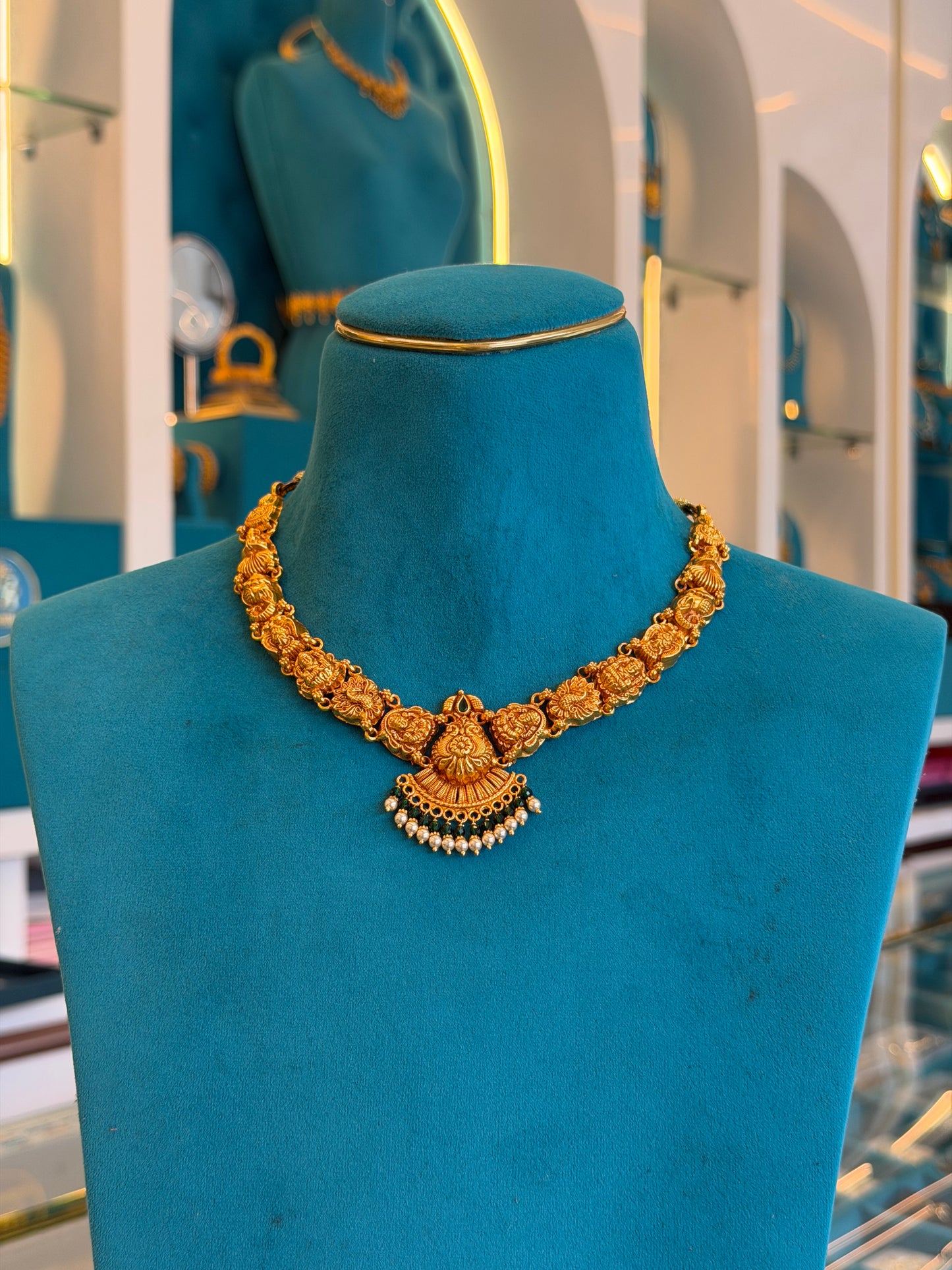 Short Necklace in 92.5 Silver Gold Polish (9819)