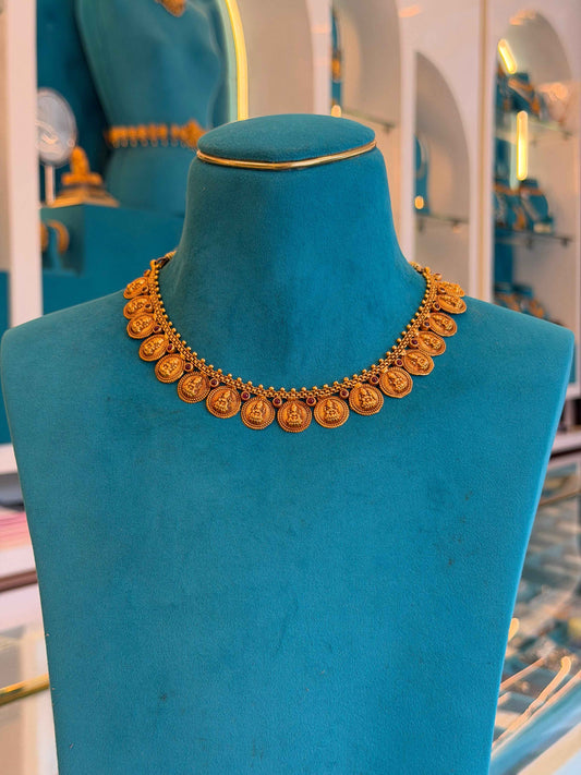 Short Necklace in 92.5 Silver Gold Polish (9829)