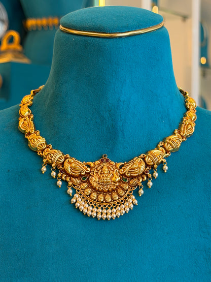 Short Necklace in 92.5 Silver Gold Polish (9818)