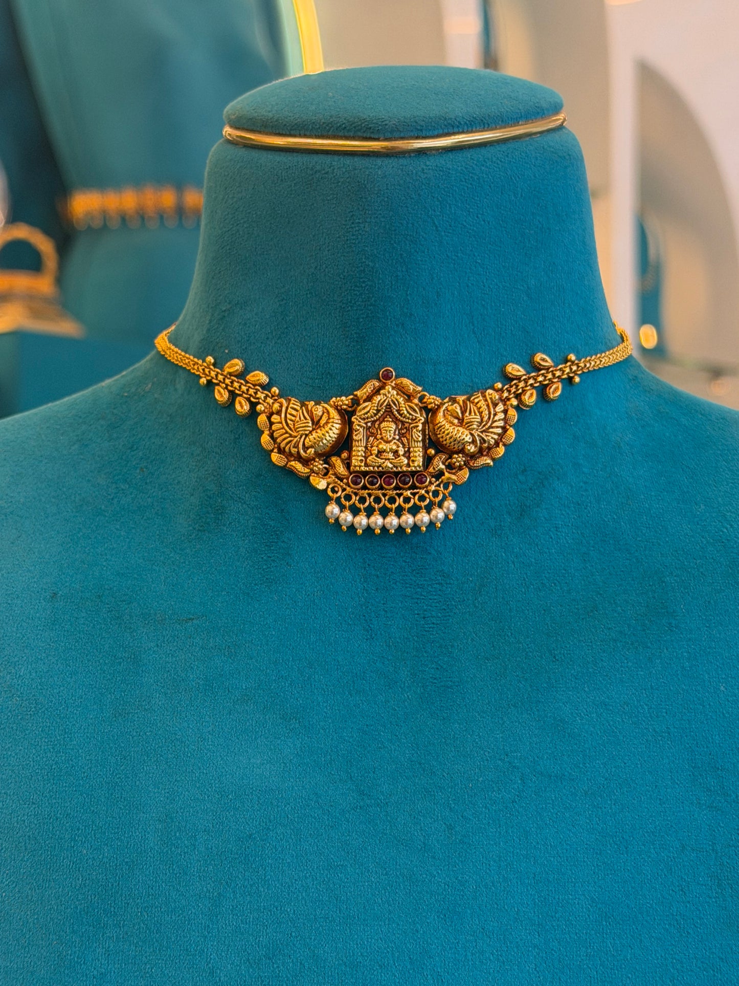 Short Necklace in 92.5 Silver Gold Polish (9847)
