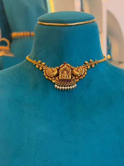 Short Necklace in 92.5 Silver Gold Polish (9847)