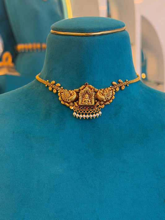 Short Necklace in 92.5 Silver Gold Polish (9847)