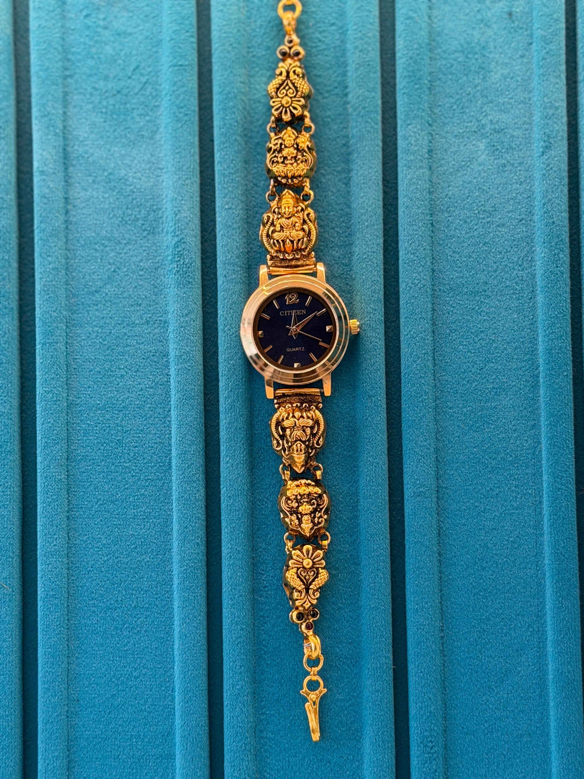 Gold Polished 925 Silver Antique Watch for Women (3730)