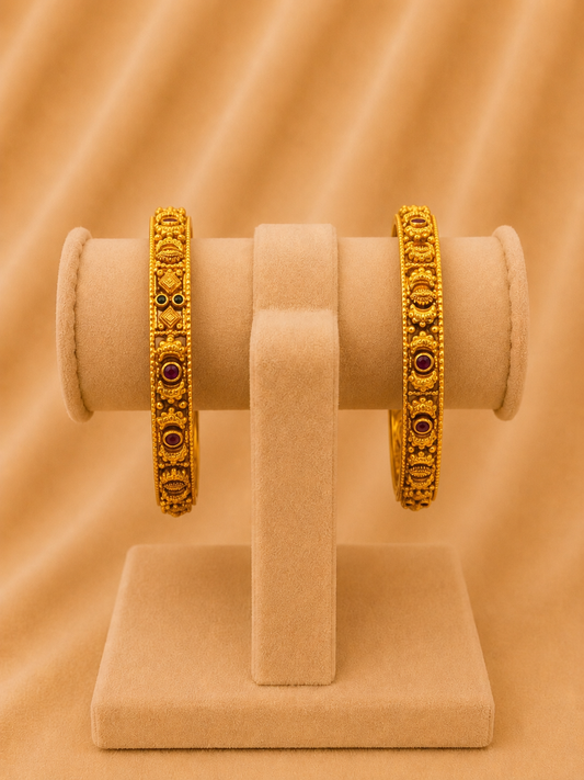 Silver Gold-Polished Bangle – Classic Design