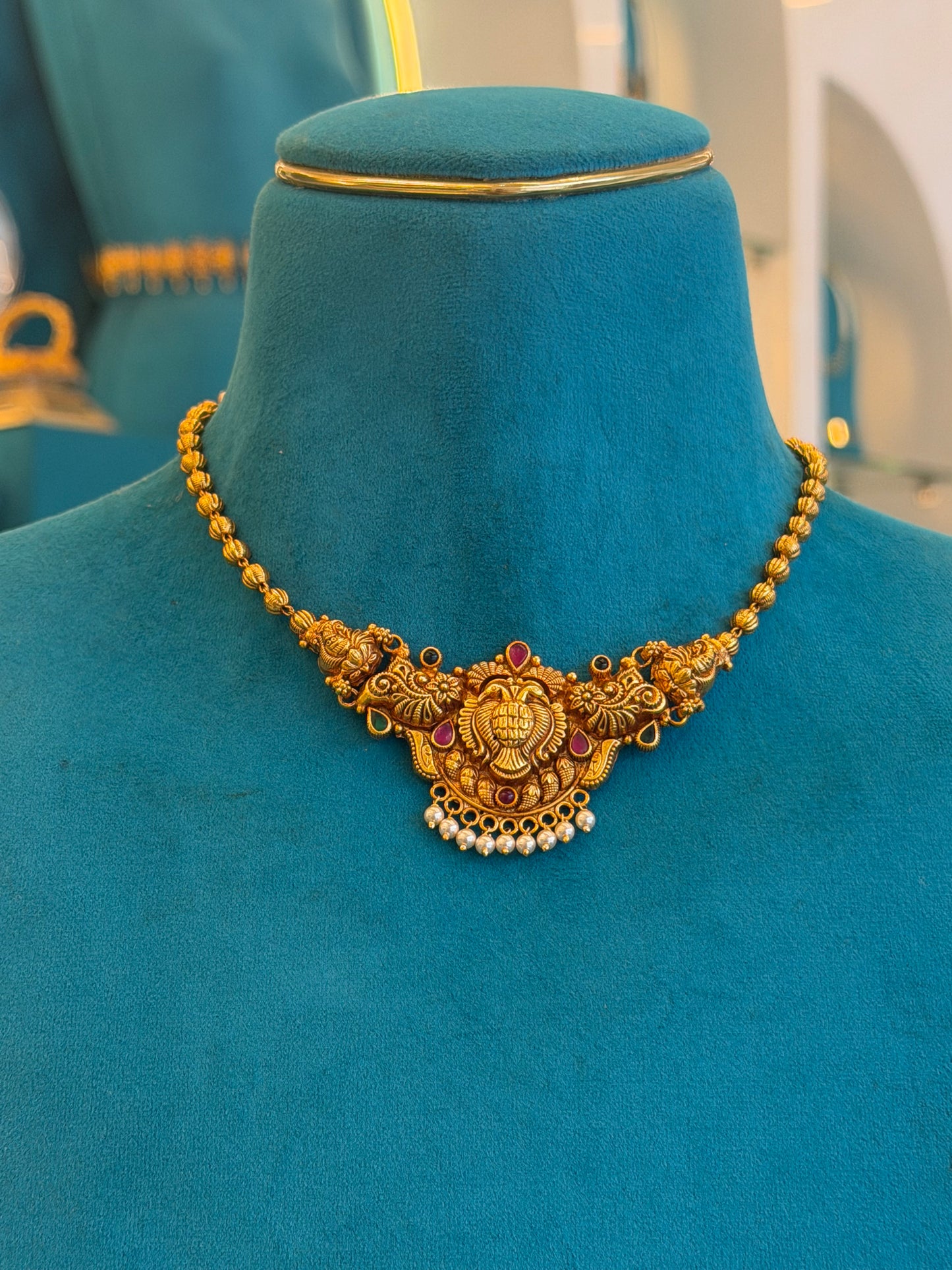 Short Necklace in 92.5 Silver Gold Polish (9846)