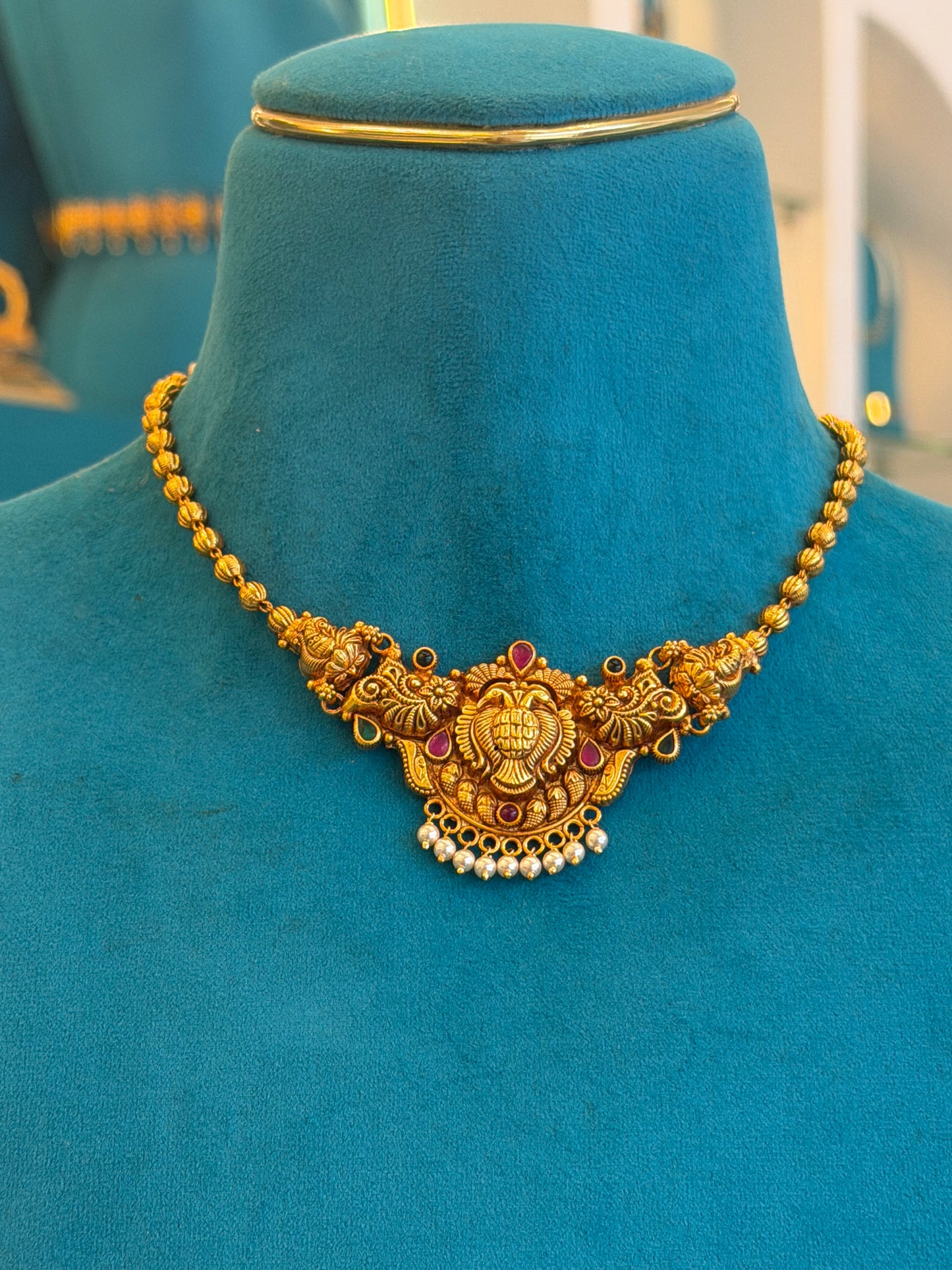 Short Necklace in 92.5 Silver Gold Polish (9846)