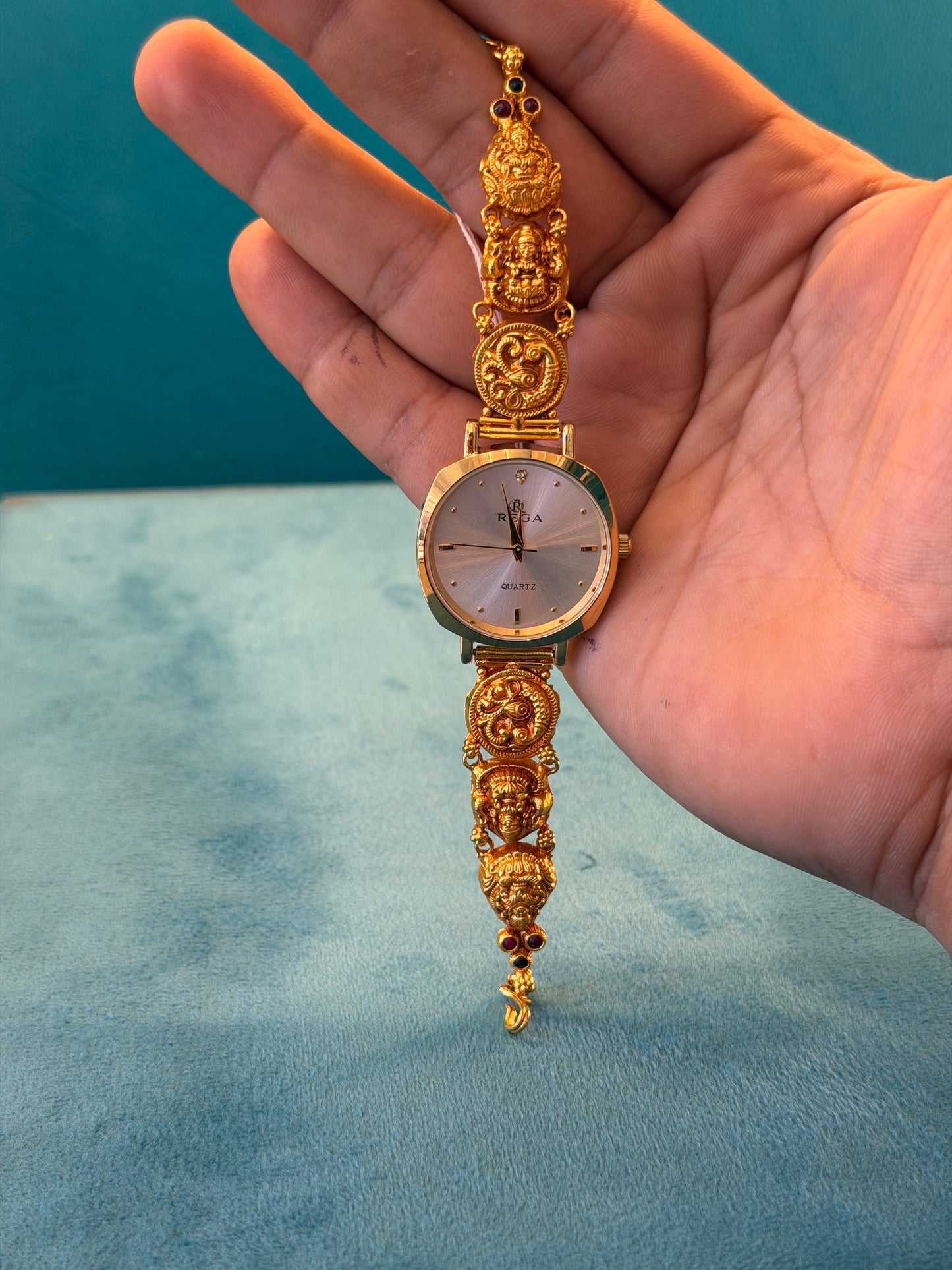 Gold Polished 925 Silver Antique Watch for Women (3743)