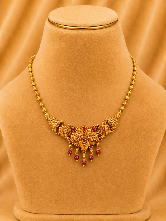 925 Sterling Silver Short Necklace for Women – Chic Design, Gold Polished, BIS Hallmarked (9840)