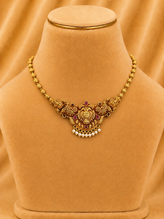 925 Sterling Silver Short Necklace for Women – Graceful Design, Gold Polished, BIS Hallmarked (9846)