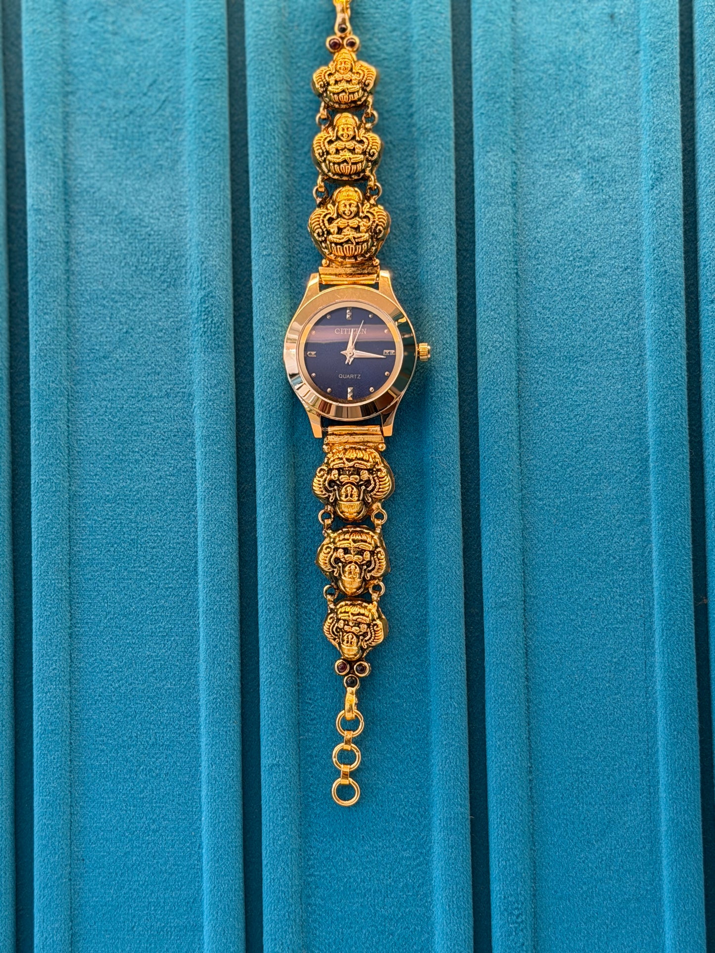 Gold Polished 925 Silver Antique Watch for Women (3734)