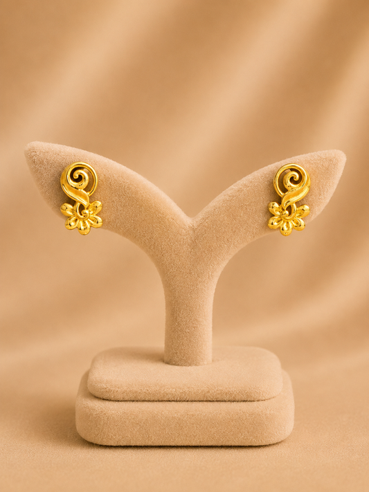 925 Sterling Silver Earrings for Women – Dazzling Design, Gold Polished, BIS Hallmarked (1019)