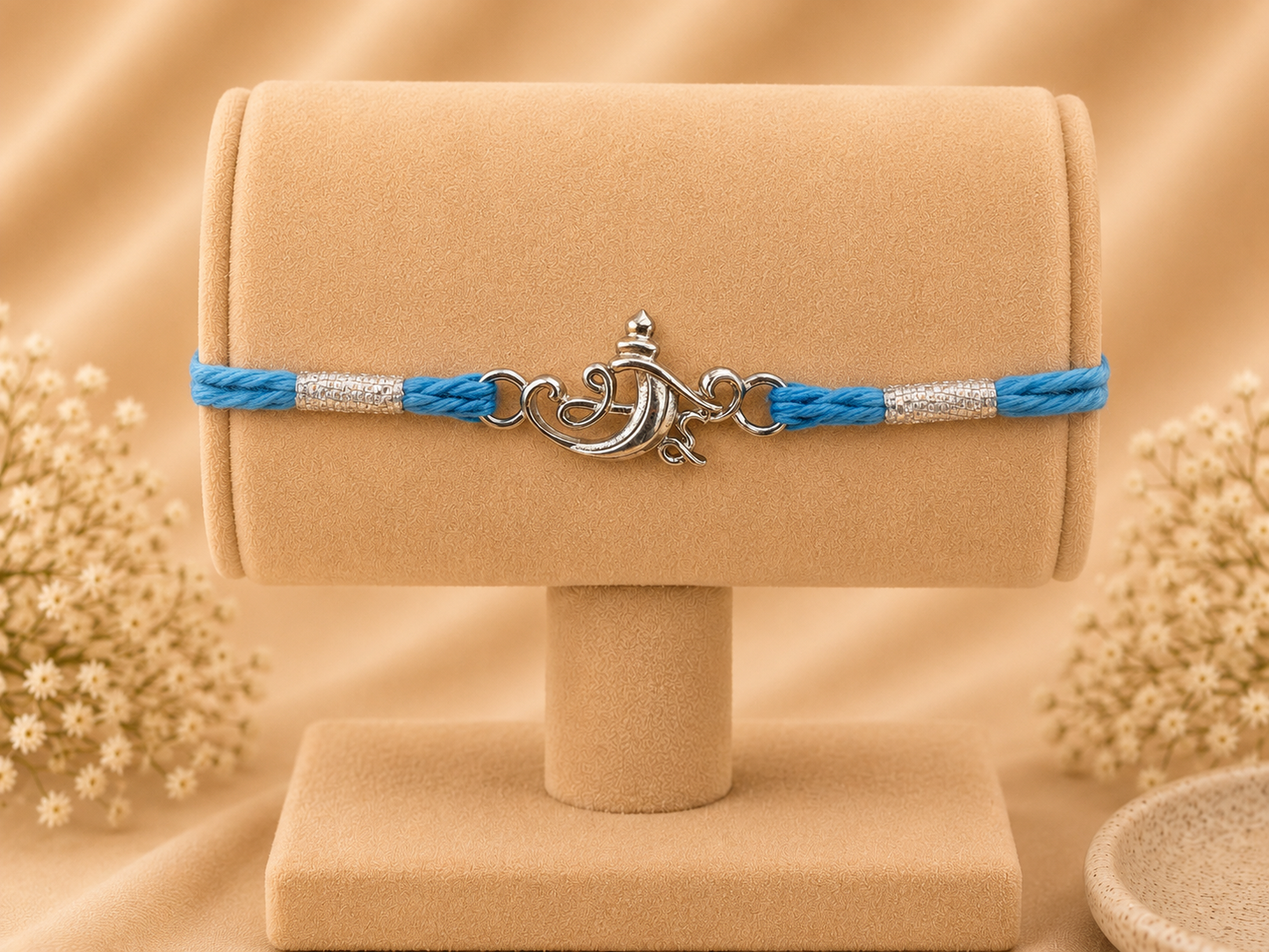 925 Silver Rakhi for Brother | Premium Designer Rakhi | Aura925. (62)