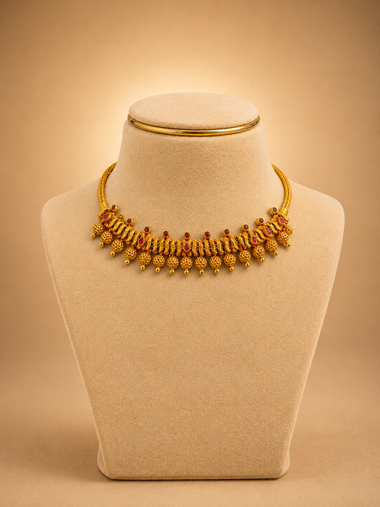 925 Sterling Silver Short Necklace for Women – Festive Design, Gold Polished, BIS Hallmarked (97782)