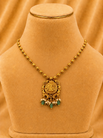 Short Necklace in 92.5 Silver Gold Polish (9849)