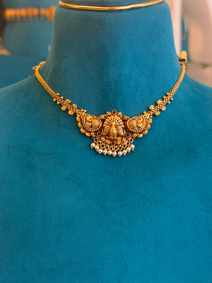 Short Necklace in 92.5 Silver Gold Polish (9843)
