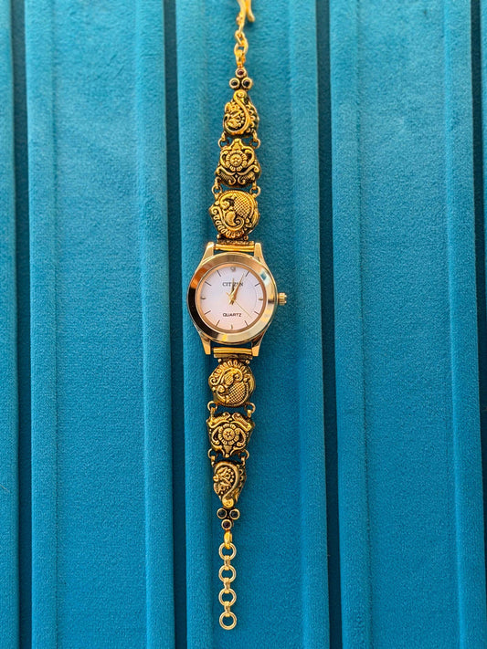 Gold Polished 925 Silver Antique Watch for Women (3729)