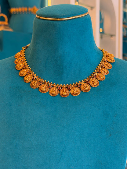 Short Necklace in 92.5 Silver Gold Polish (9829)
