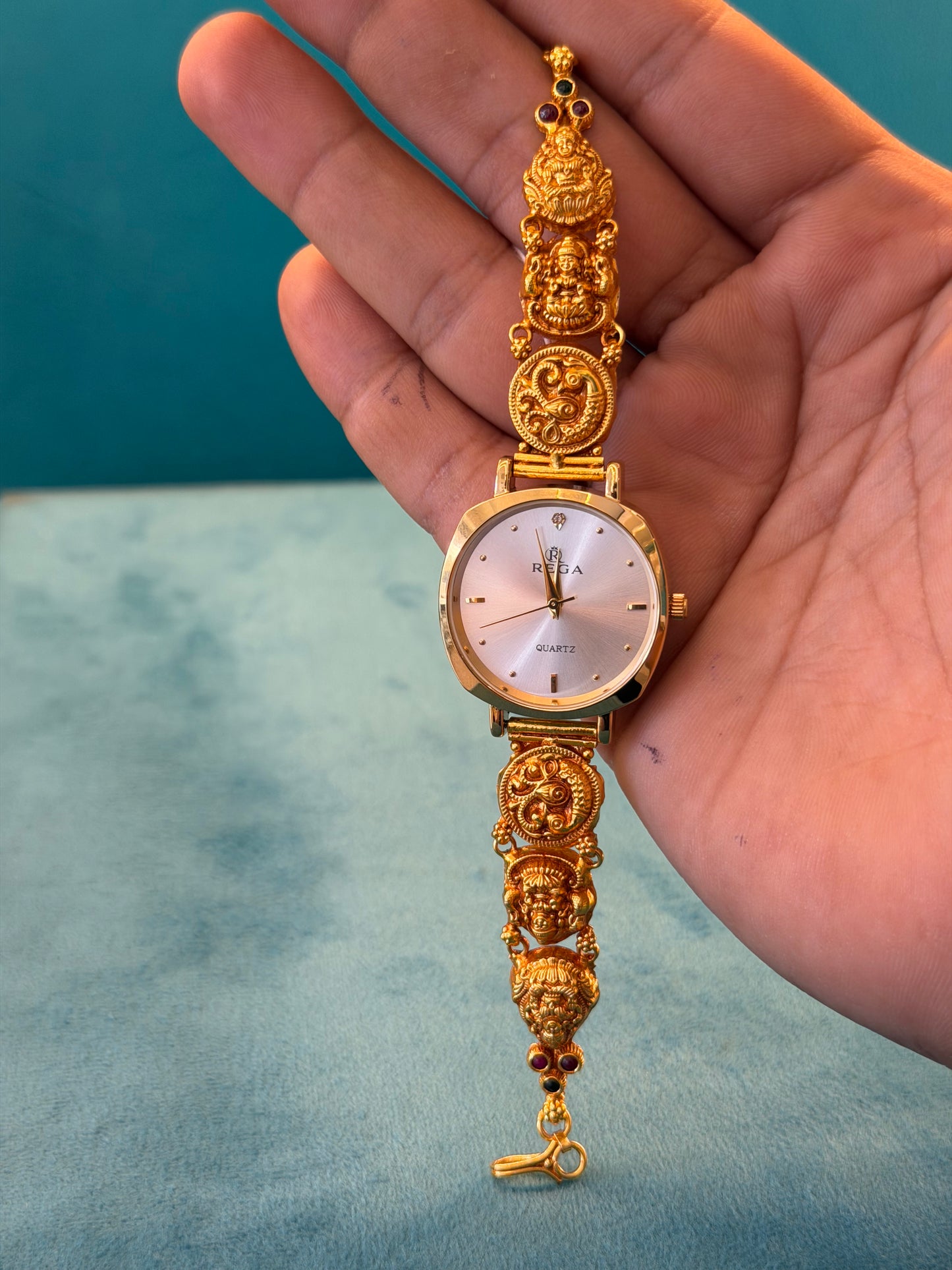 Gold Polished 925 Silver Antique Watch for Women (3743)