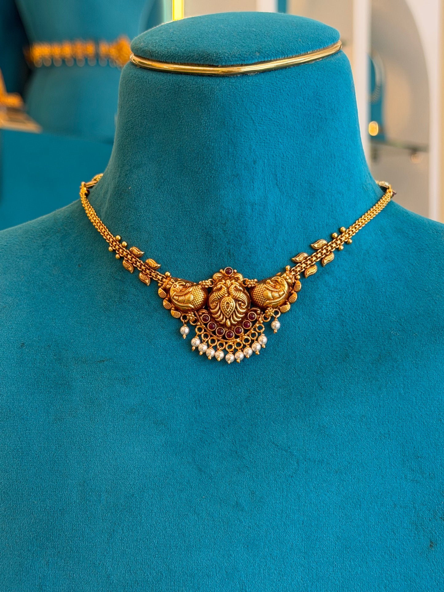 Short Necklace in 92.5 Silver Gold Polish (9837)