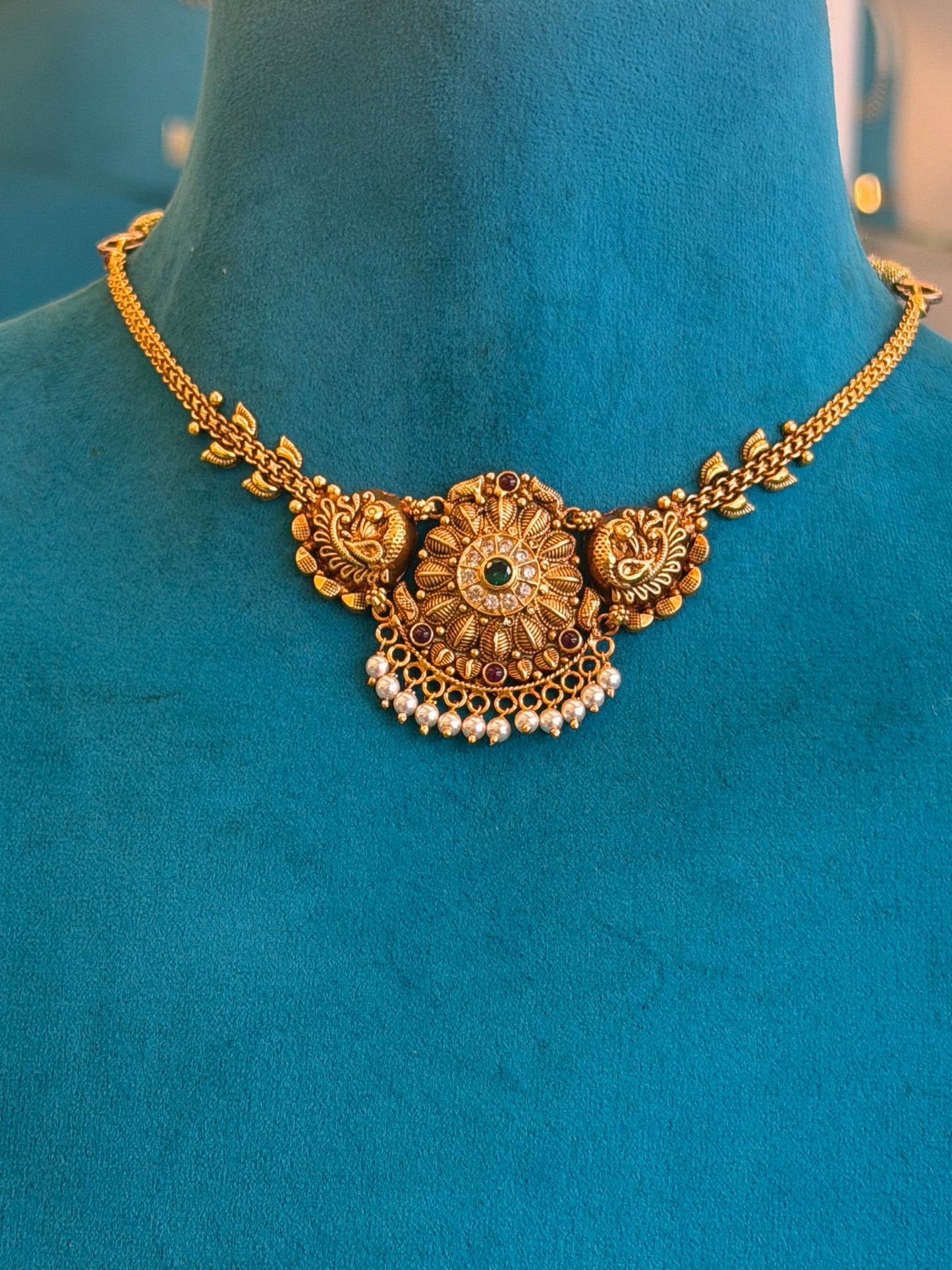 Short Necklace in 92.5 Silver Gold Polish (9841)