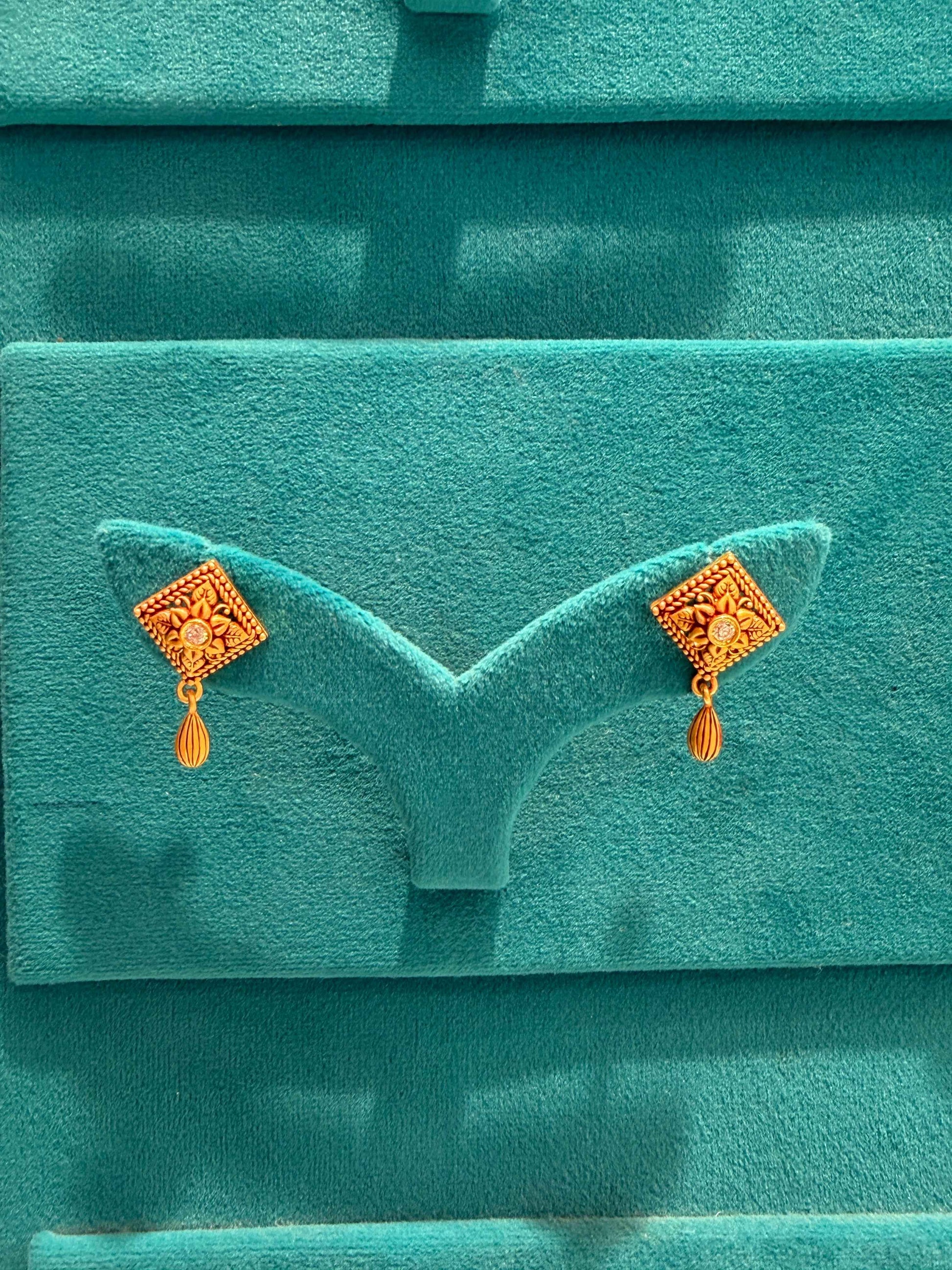 EARINGS/TOPS 92.5 SILVER GOLD POLISHED (1026)