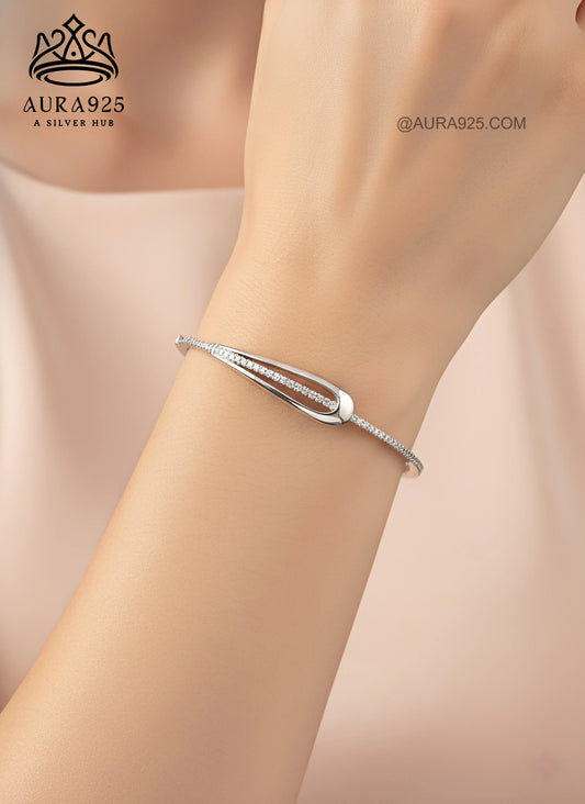 Sleek Interlocking Pave Link Bracelet | 925 Sterling Silver SLB-3633