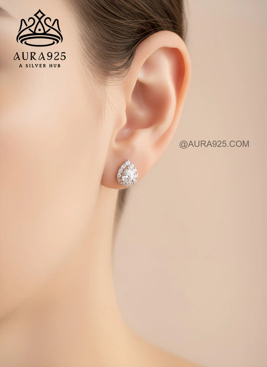 Classic Teardrop Halo Stud Earrings in 925 Silver SLE-8566