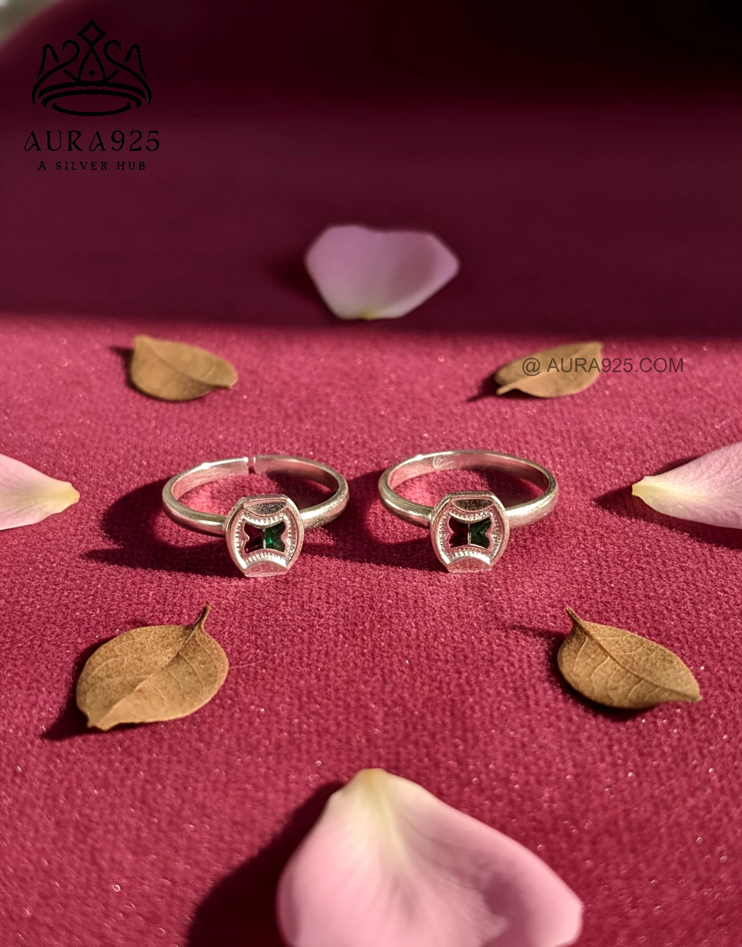 Luxe Silver 925 Green Gemstone Toe Ring Pair SLTR-9931