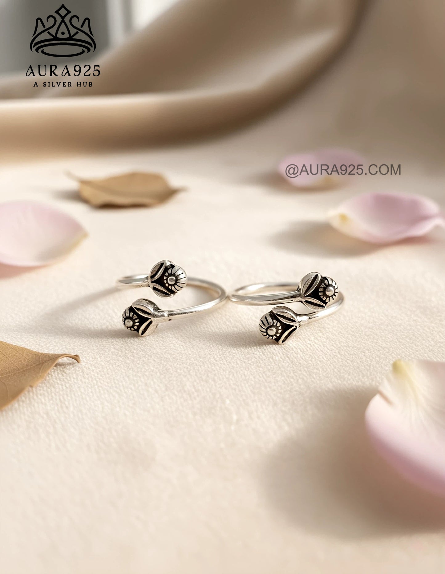 Heritage Silver 925 Oxidized Petal Toe Ring Pair SLTR-9939