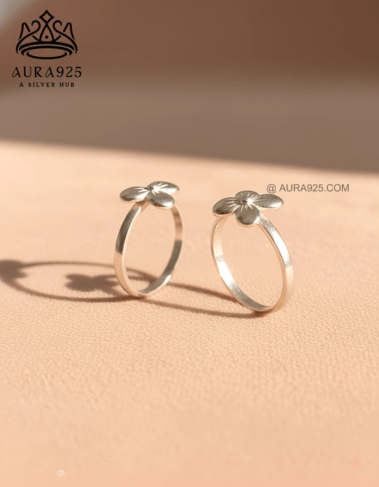 Minimalist Silver 925 3D Clover Bloom Toe Ring Pair  SLTR-9942