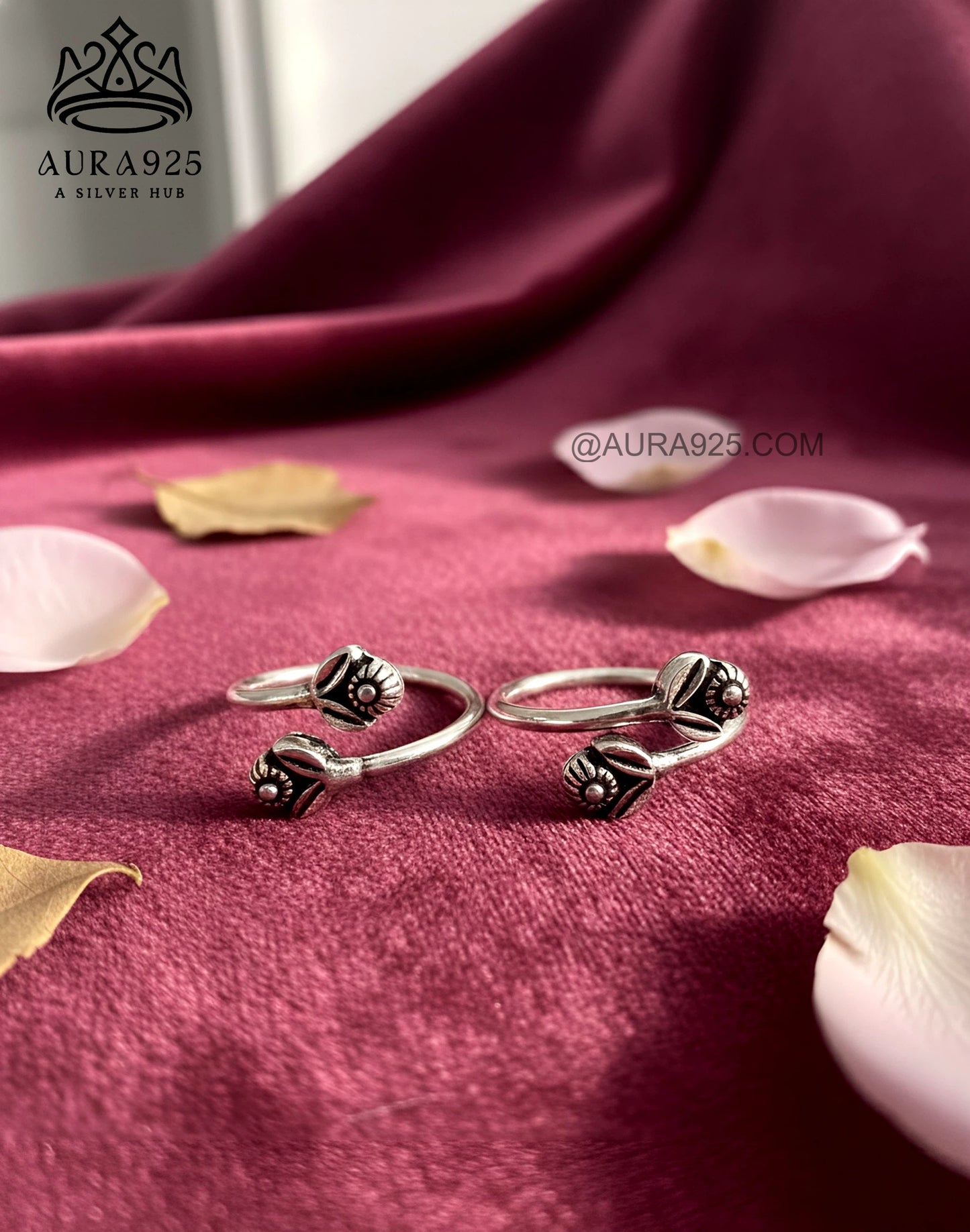 Classic Oxidized Silver 925 Bud & Petal Toe Ring Pair  SLTR-9944